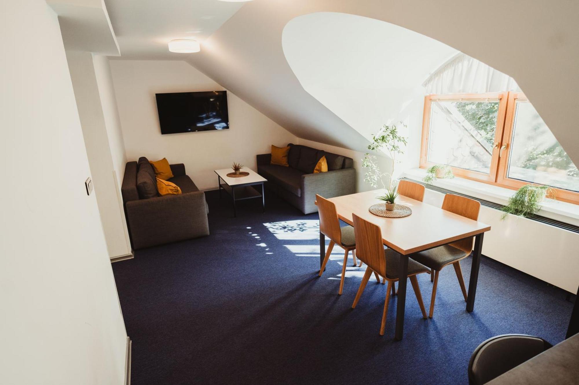 Hotel U Racka Ostrožská Nová Ves Buitenkant foto
